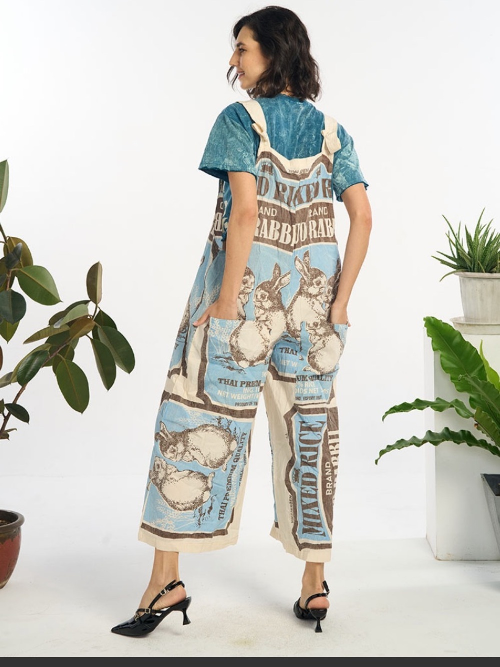 NWT Bunny Print Wide Leg Sack Overalls- One Size Fits Most - Picture 2 of 4